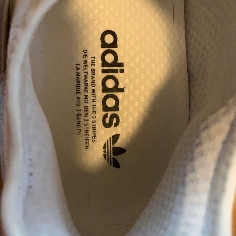 Adidas Pristine Condition! - image 4